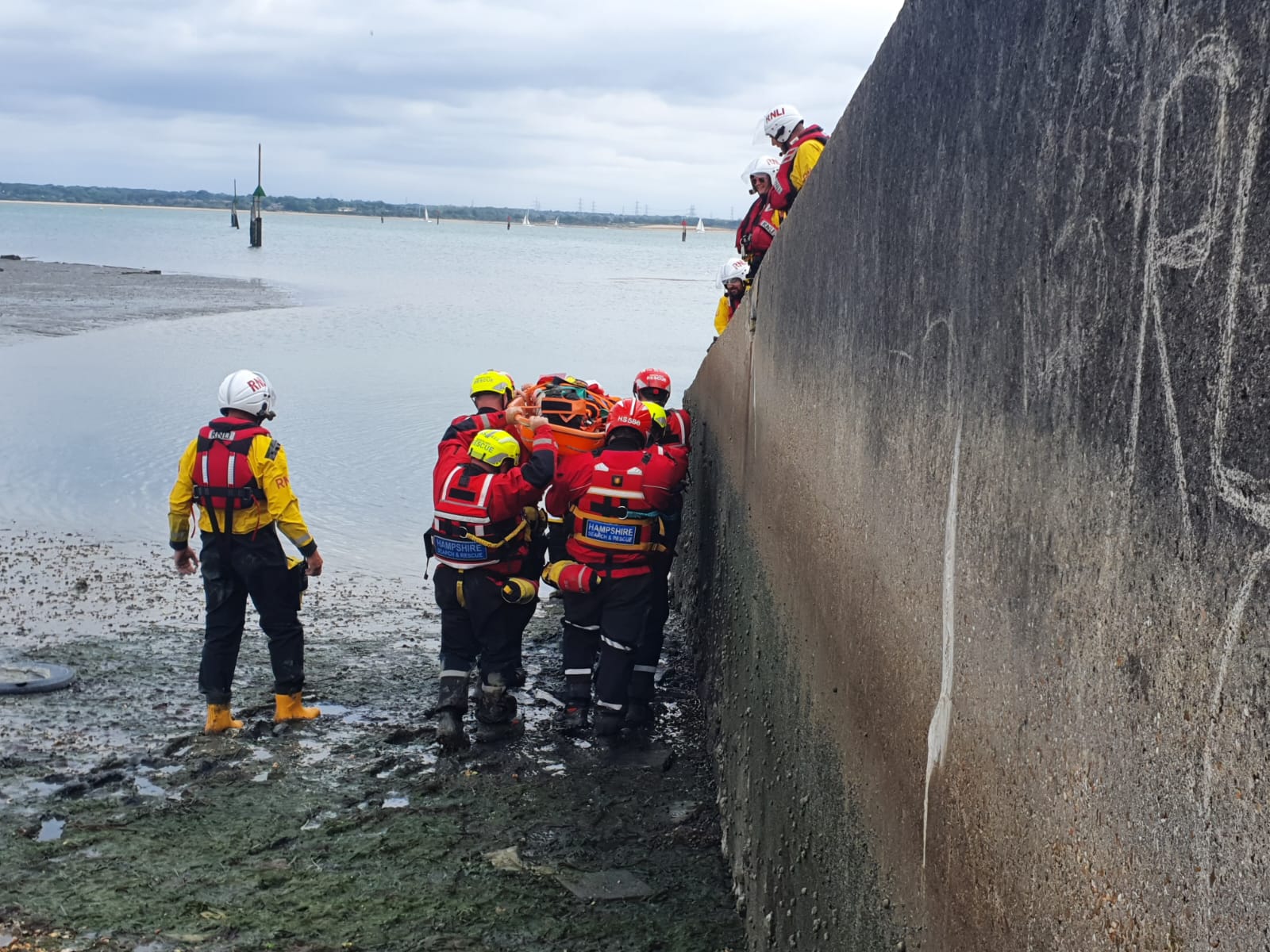 HANTSAR High Risk Search Team joint working with RNLI