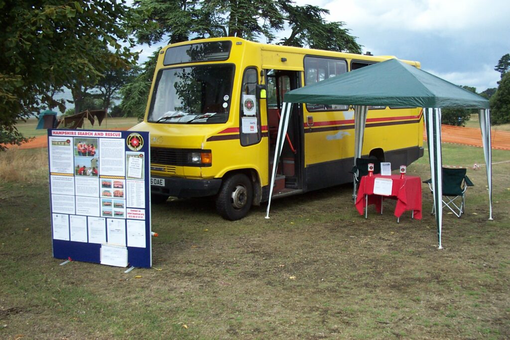 HANTSAR First Support vehicle in 2006